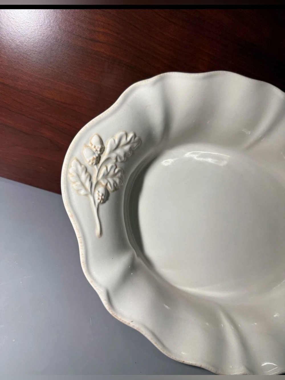 Victoria White Ceramic Oval Serving Dish Scalloped Leaf Design - Picture 4 of 10